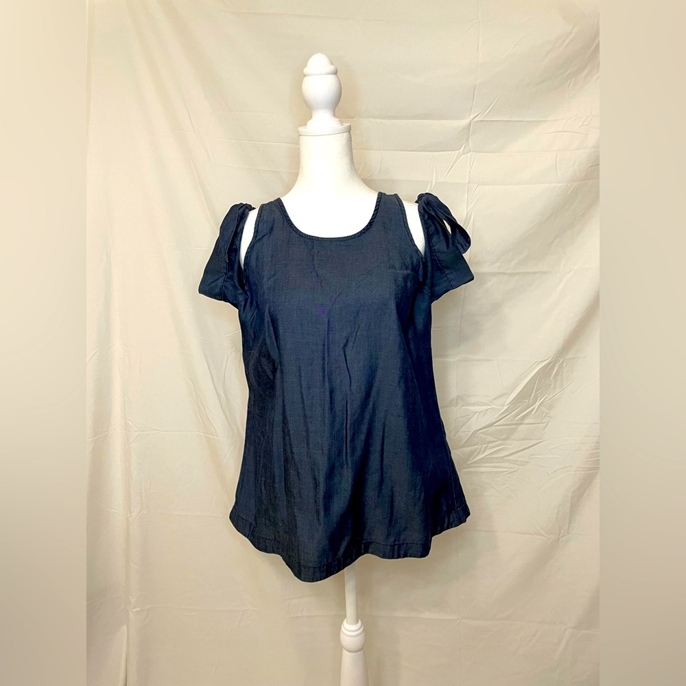 Banana Republic denim look tie/cut-out sleeves, size M, EUC